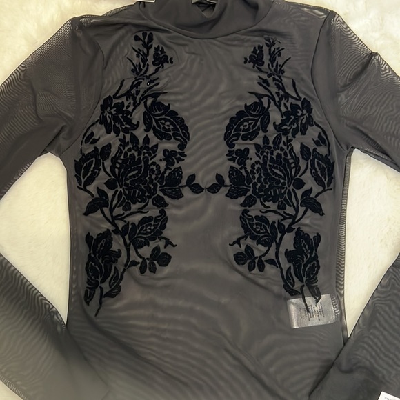 Ayanapa mesh bodysuit with crushed velvet floral design NWT - Picture 2 of 14